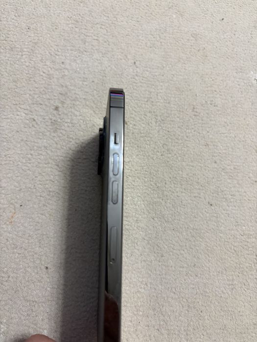 Продам Оригинал Iphone 13 Pro как новый