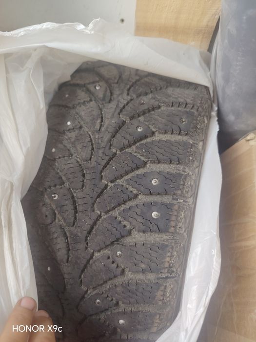 Зима шиповка 205/55 R16