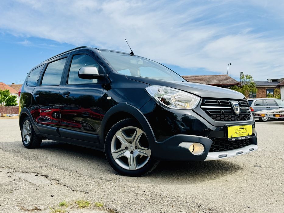Dacia Lodgy Stepway 7 locuri, 1.5 dci, navigatia, incalzire scaune, NU schimb