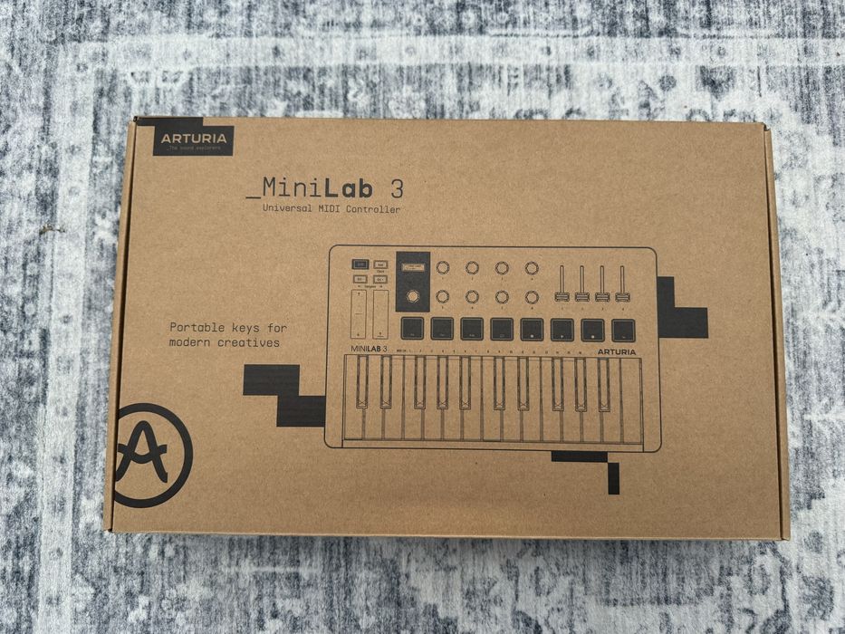 Arturia minilab 3