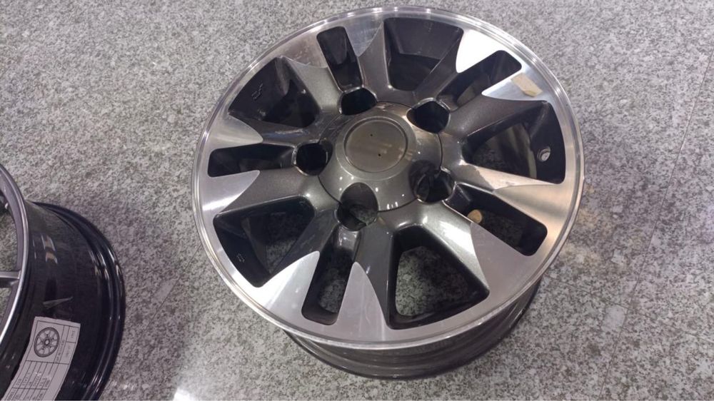 Диски на land cruizer 100 из ОАЭ