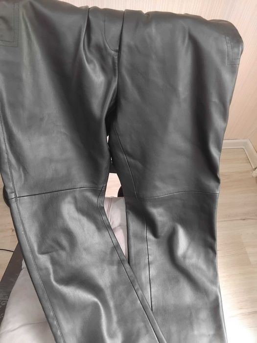 Продам брюки кож зам