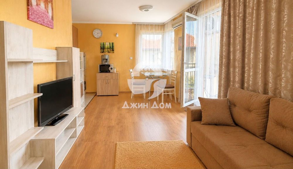 Двустаен апартамент в жилищна сграда, кв. Сарафово, гр. Бургас