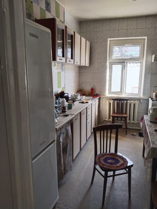 Продам 3 ком. Спутник. Прокуратура.