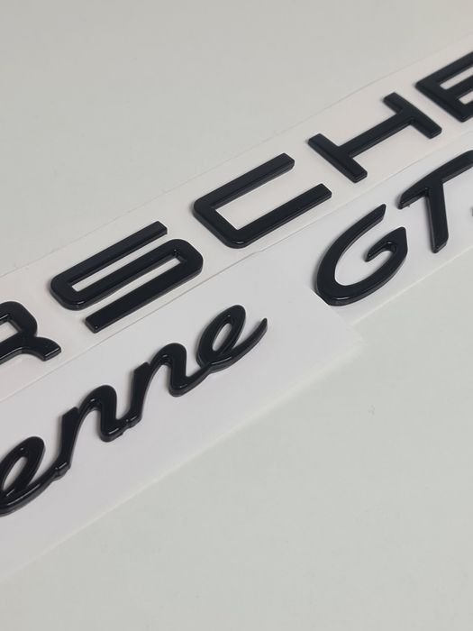 Pachet-Set-Emblema-Sigla-Logo-Stema-Spate-Haion-Porsche-Cayenne-Panamera-Macan-Negru-Lucios-Full-Black-Turbo-4-S-GTS
