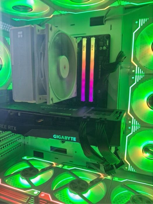 GAMING PC  - компютър за игри