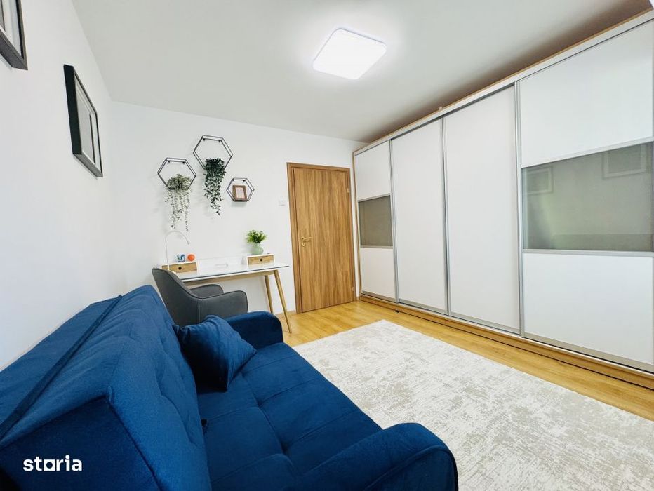 Apartament frumos amenajat cu  4 camere in Decebal-Metrou Muncii