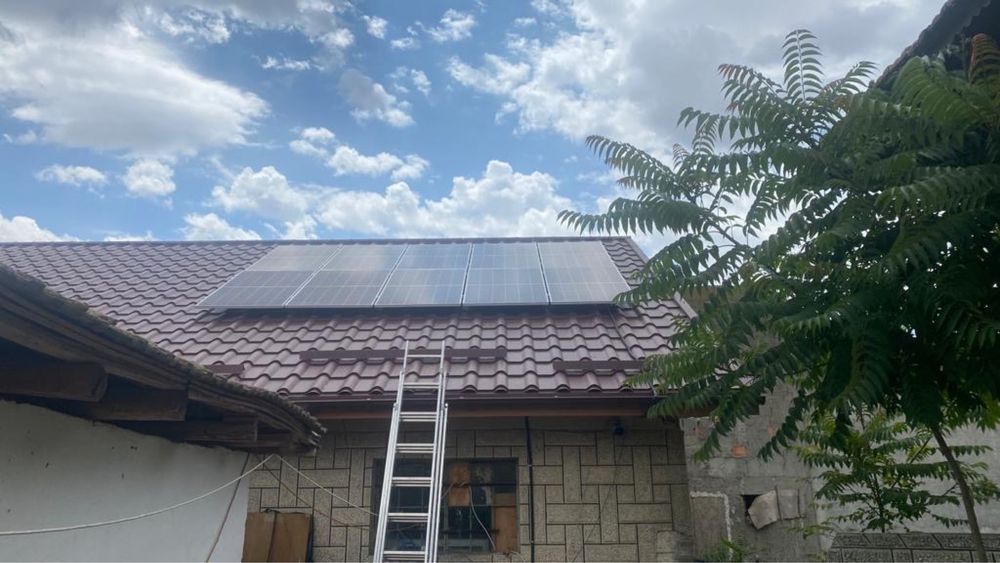 Casa spatioasa cu teren si anexa in Dorobantu