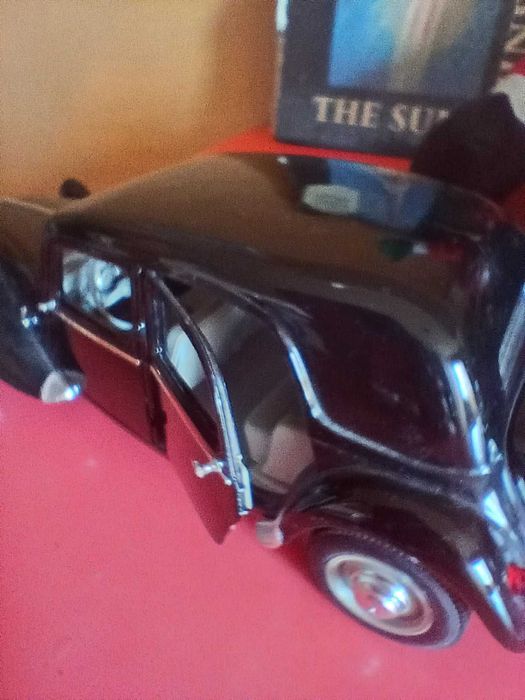 Vând Macheta Auto Citroën 15CV (1952) – Scara 1:18, Maisto