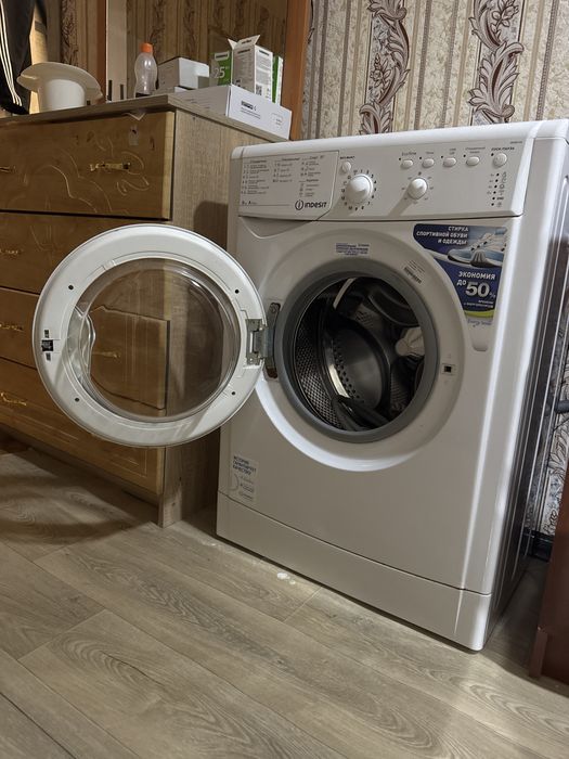 Продам стиральную машину автомат