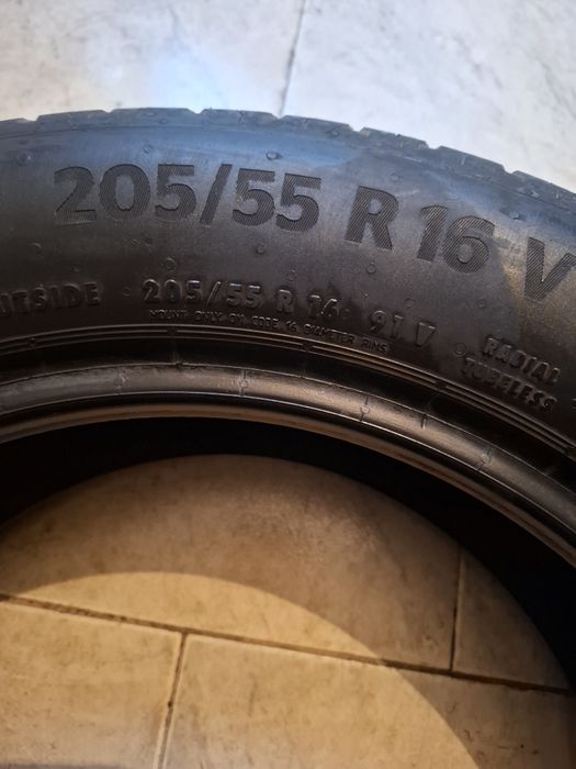2 Летни гуми Континентал 205/55/16 ДОТ21 6.5мм