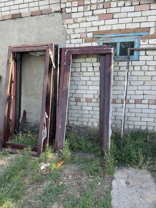 Продам металлические двери