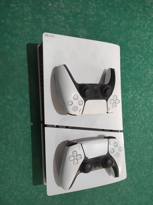 PS5 slim 1 TB digital