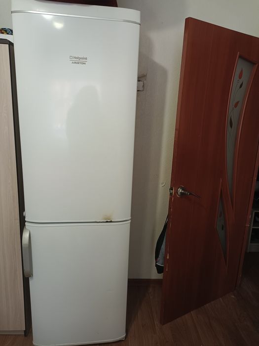 Холодильник б/у, 30000