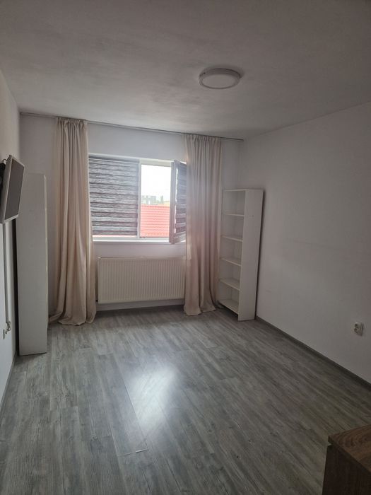 Închiriere apartament
