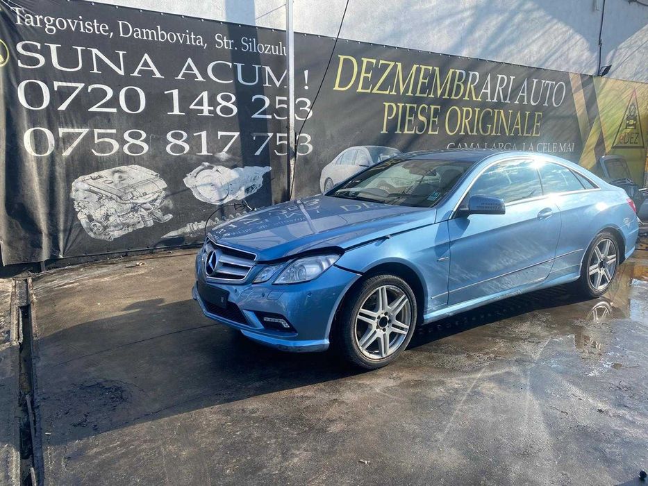 dezmembrez Mercedes E class 250d  coupe W207/bara spate w207/far w207