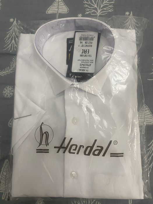 Школьные рубашки