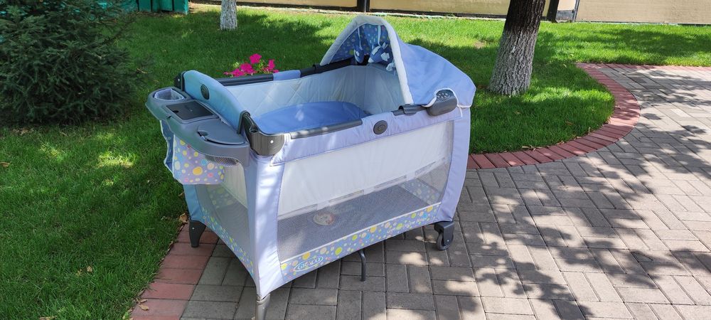 Манеж от фирмы Graco