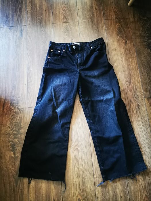 Близки, поли, дънки