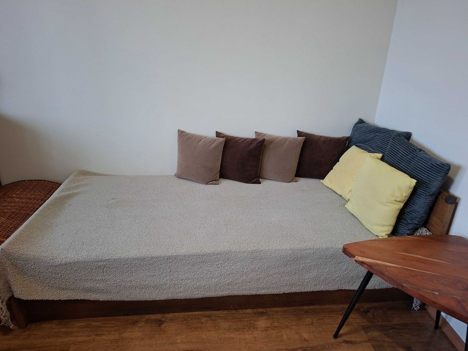 Легло от серия Индиана