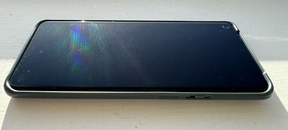 OnePlus 9 pro 12 gb ram 256 gb