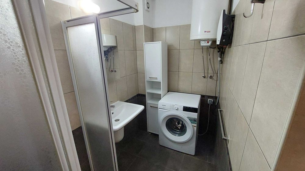 Продава се Тристаен апартамент в Варна, Окръжна болница - 82 кв.м за 2927 €/кв.м - Снимка #8