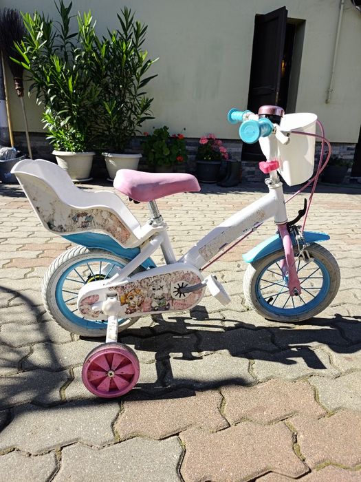 Bicicleta fete 2-4 ani