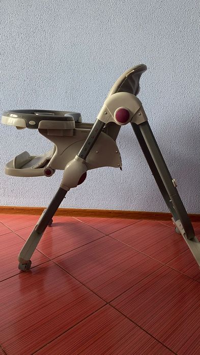 Детский стул для кормления