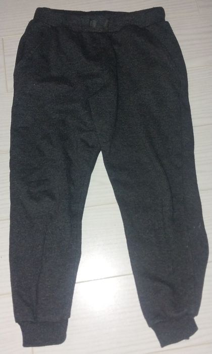 Trening complet + hăinuțe + ghetuțe pentr copii vârsta 5-6 ani