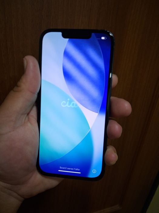 Продам Айфон 13, 128gb