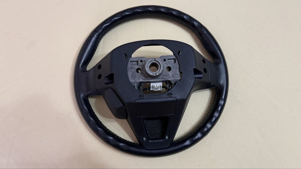 Продавам мулти волан за Honda CRV 3 - Оригинален