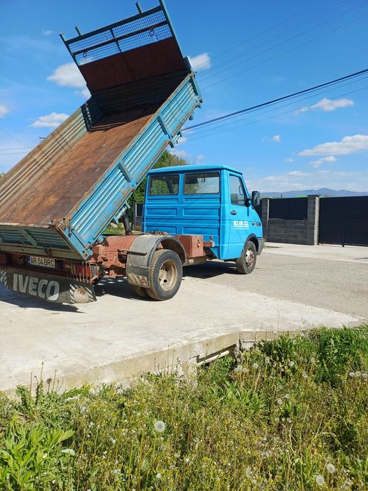 Vând iveco daily