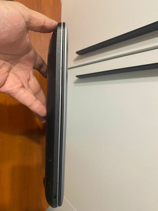 ASUS  ухоженный шустрик на SSD