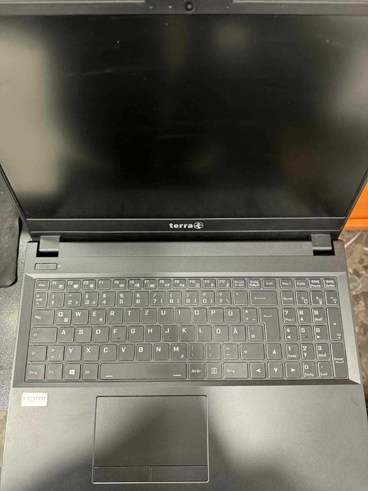 Hope Amanet P5-Laptop Terra 1516 I3-10110U ,8 RAM / 256 SSD