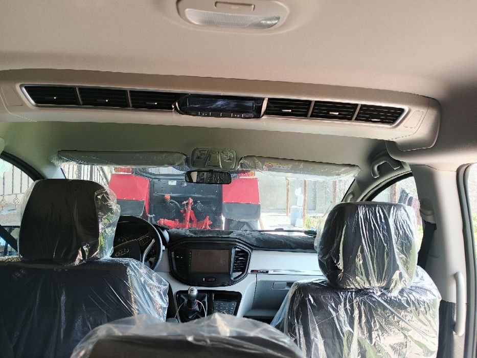 Komfort Miniven Xizmati Jac M4 Oʻzbekiston boʻylab sayohat