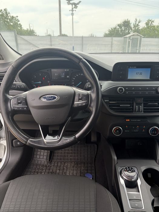 Ford Focus 1.5 TREND