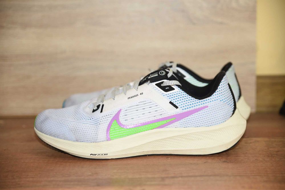 NIKE оригинални мъжки маратонки номер 44,5