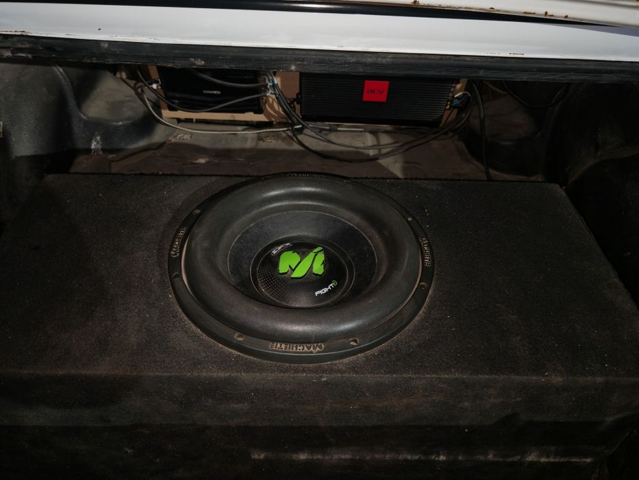 2106 benzin gaz qoyilmaga holati yahshi  qolgani