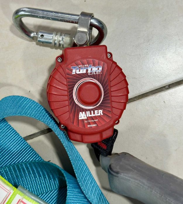 Kолани за висене +ограничител за падане Miller turbo lite