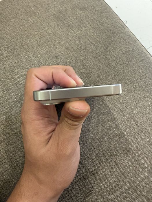 Iphone 15 pro 128 gb 75%