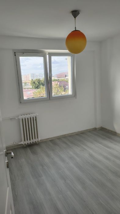 Proprietar | 2 Camere Decomandat, 43 mp – Teiul Doamnei, Facultatea de Construcții – Etaj 6