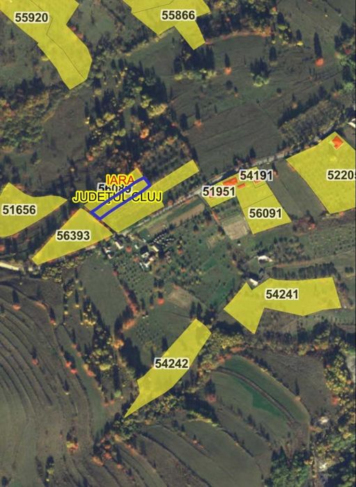 Vând teren extravilan sat Mașca, com Iara, jud Cluj