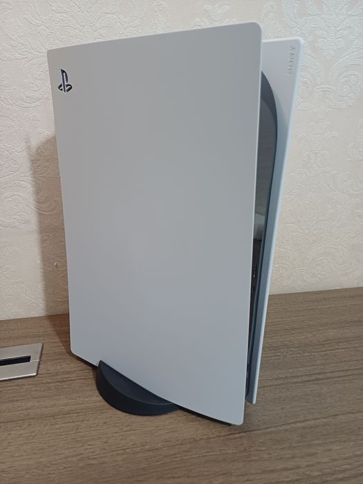 PlayStation 5 (пс5)