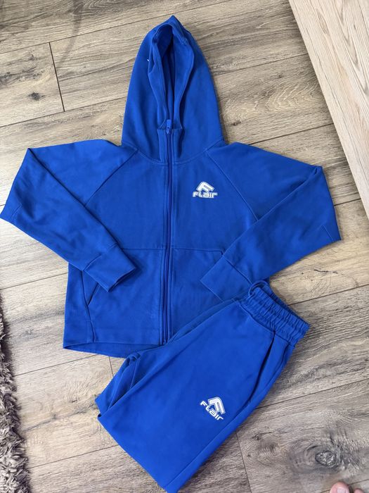 Дамски екип flair