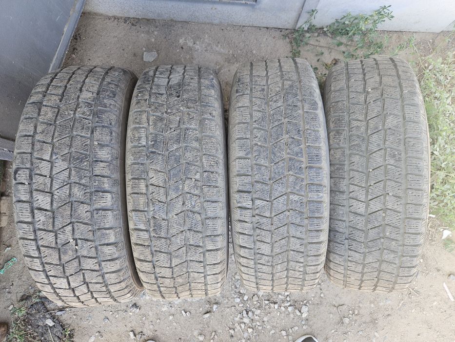 Продам шыны R 16