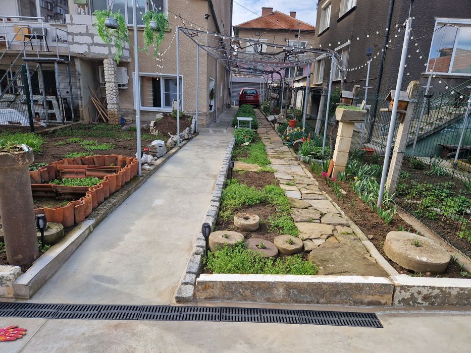 Продава се Къща в Монтана, Плиска - 223 кв.м за 1116 €/кв.м - Снимка #1