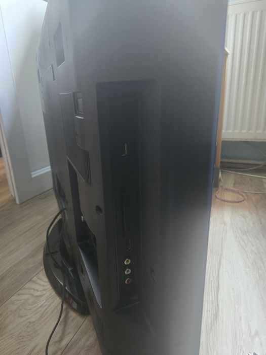 Vând tv sony bravia lcd