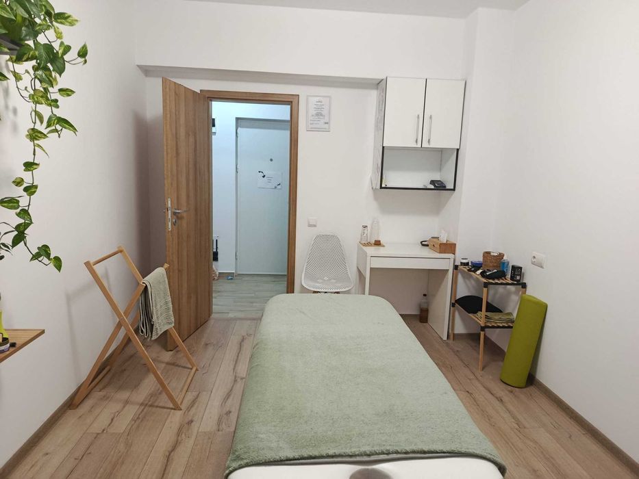 Ofer pt închiriere spatiu / camera pentru masaj, gene, unghii, etc