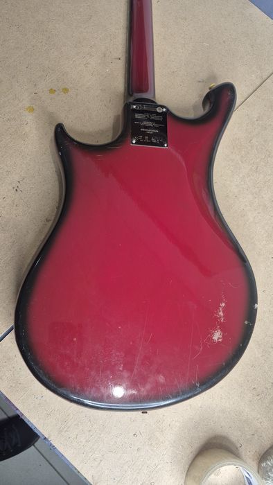 Электрогитара Урал.