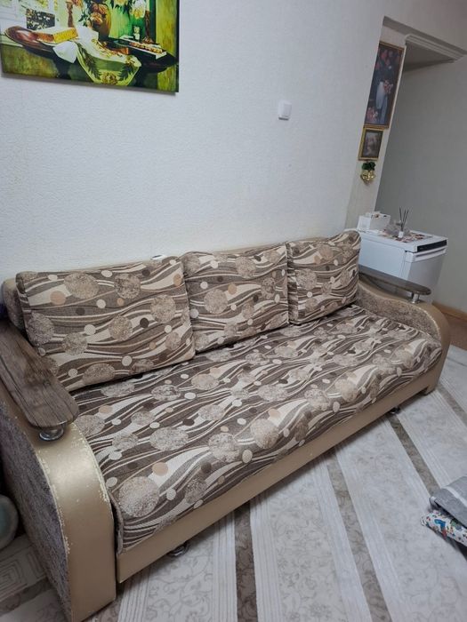 Продам диван раздвижной